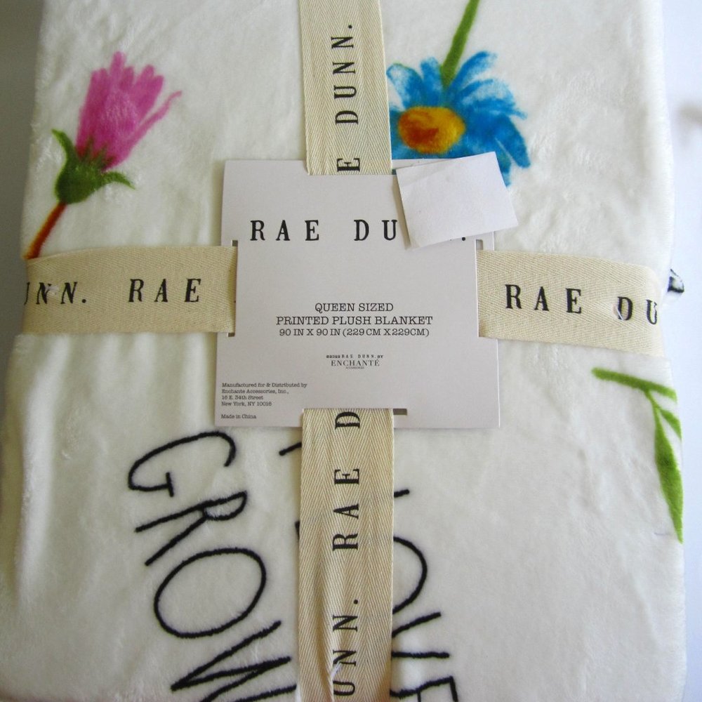 Rae Dunn "Let Love Grow" Flower Queen Size Plush Blanket Throw